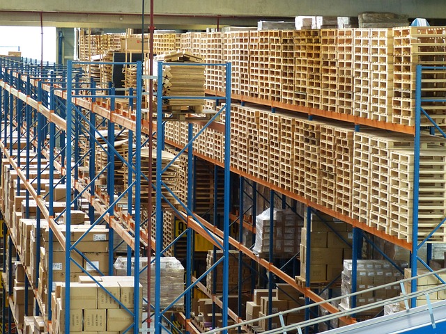 Choosing the Right Mezzanine Floor Platform and Warehouse Racking System for Your Business in Malaysia